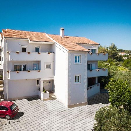 Apartment Lana St Supetar Luaran gambar