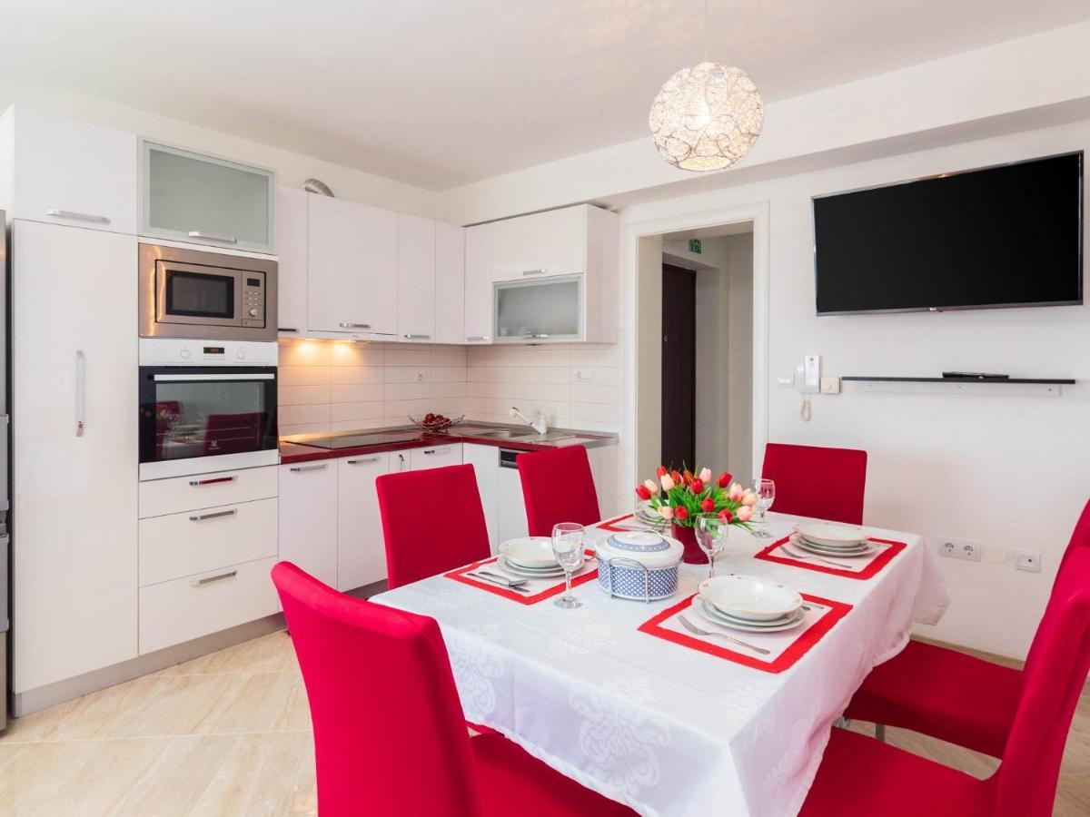 Apartment Lana St Supetar Luaran gambar